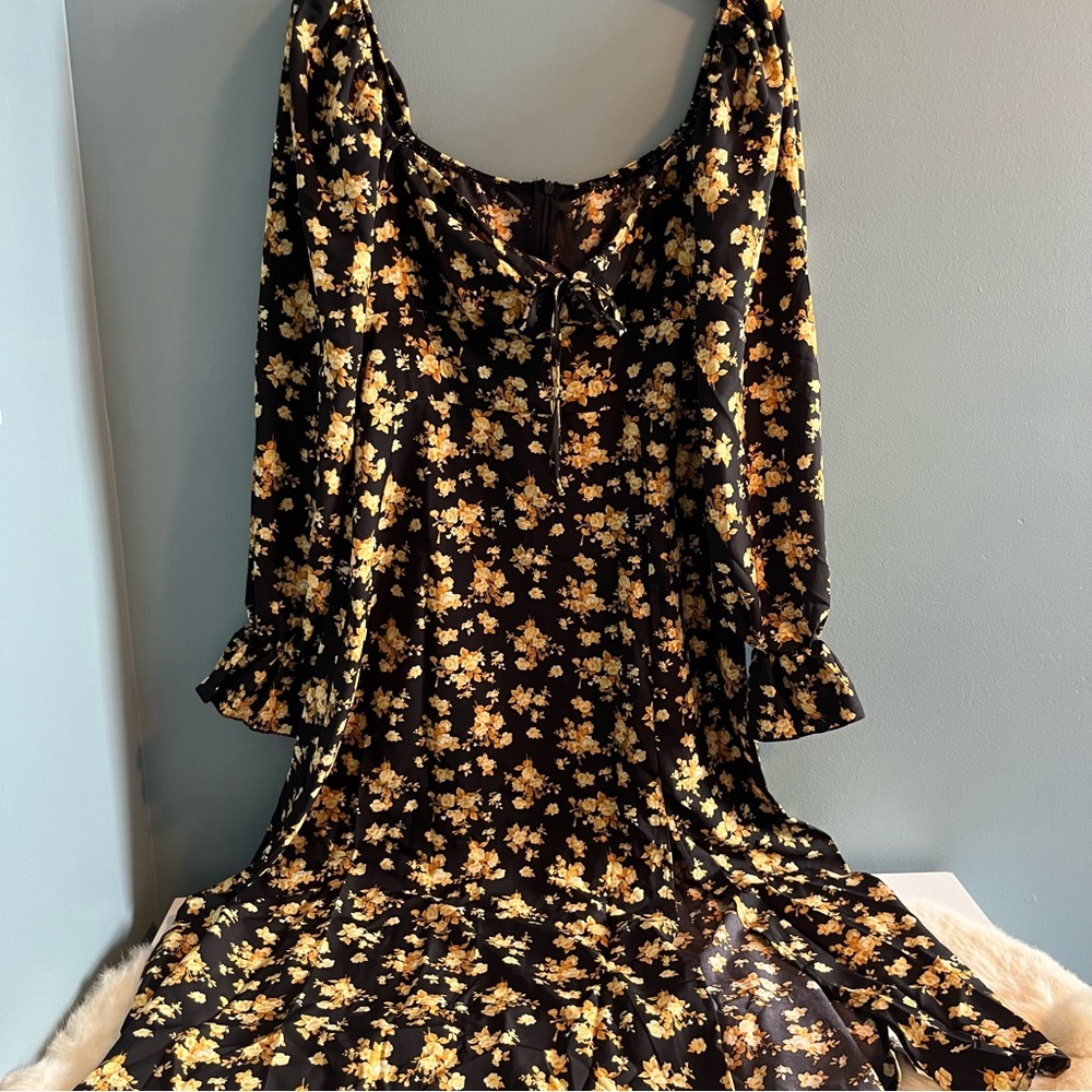 Culola Bohemian Floral Tie Up Slit Dress